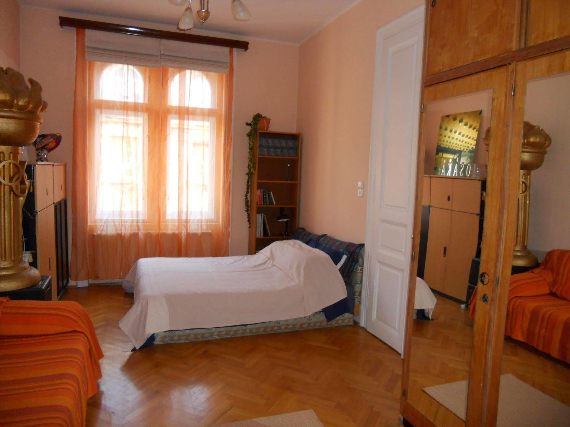Edith'S Place In Budapest Exterior photo